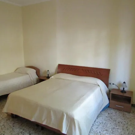 Casa Privata Vicino Aereoporto Feriehus